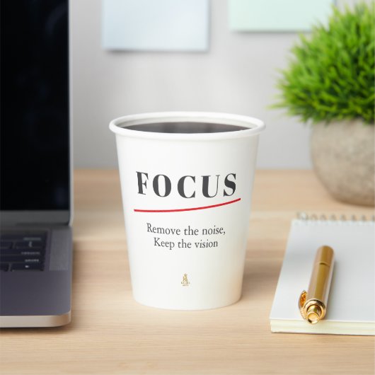 FOCUS Minimalist Motivational  — Clean Mode Papieren Bekers (Insitu)