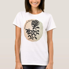 Focus op de Beauty Pen en Ink T-shirt