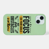 Focus op je doelen Sage Green Motiverende iPhone 15 Case (Achterkant horizontaal)