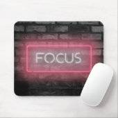 FOCUS Roze Neon Sign Muismat (Met muis)