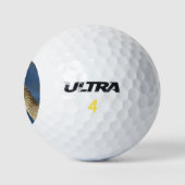 Focusconcentratie bruine vogel ernstige golfer golfballen (Logo)