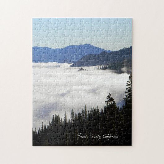 Fog-meer door bomen... legpuzzel (Verticaal)