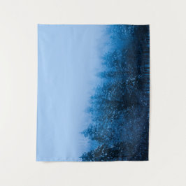 Fog over sneeuw bedekt bos in het Bohinj-meer, Slo Wandkleed