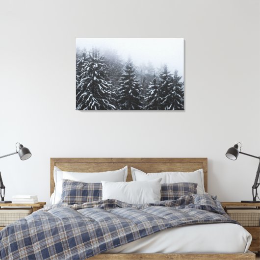 Fog over sneeuw bedekt met wintersparren canvas afdruk (Insitu (Slaapkamer))