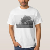 Foggy Autumn Morning Grayscale T-shirt (Voorkant)