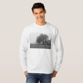 Foggy Autumn Morning Grayscale T-shirt (Voorkant volledig)