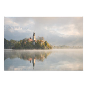 Foggy Bled Lake sunrise print Foto Afdruk