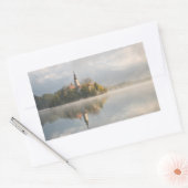 Foggy Bled Lake sunrise rechthoekige sticker (Envelop)