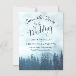 Foggy Blue Mountain Pines Bruiloft Save the Date Magnetische Uitnodiging