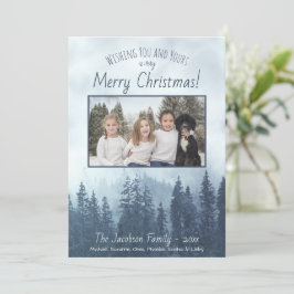 Foggy Blue Pines Foto Rustieke Waterverf Kerst Feestdagenkaart