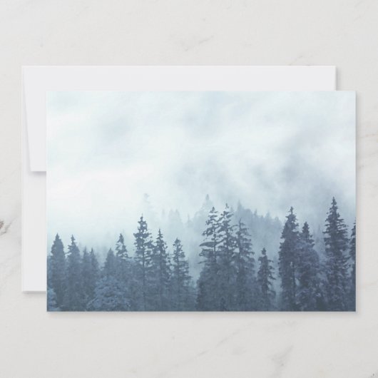 Foggy Blue Pines Rustieke Waterverf Vrolijk Kerstf Feestdagenkaart (Achterkant)