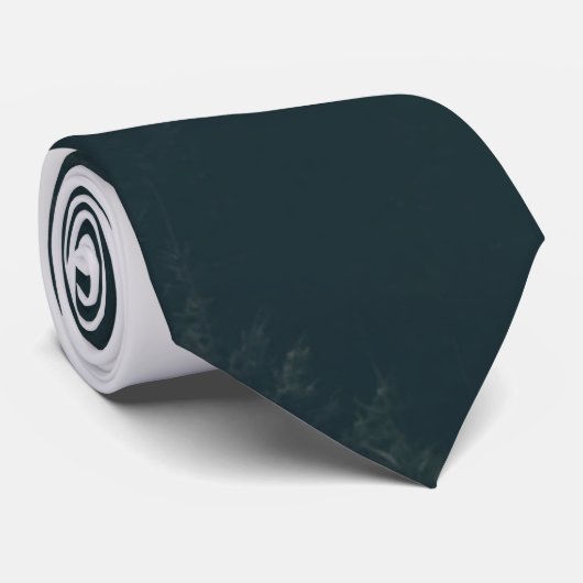 Foggy Forest Pine Mountain Aesthetische Kunst Stropdas (Opgerold)