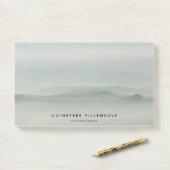 Foggy groene ochtend in Toscane met cypresse Post-it® Notes (Op bureau)