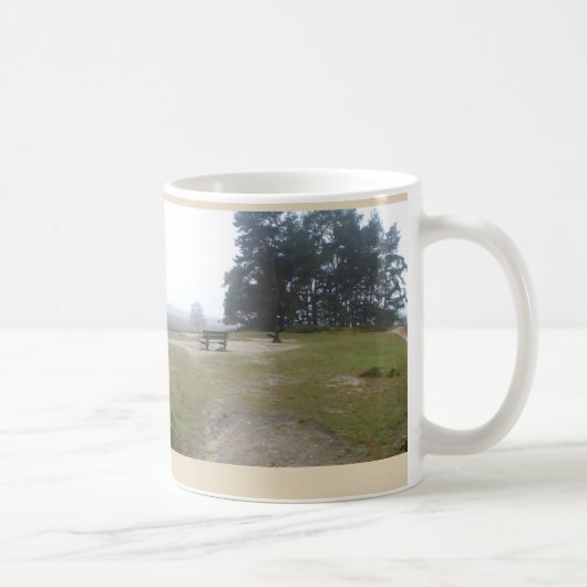 Foggy Heathland met Bench Panoramic Landscape Mok (Rechts)