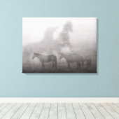 Foggy Morning Horse Canvas Afdruk (Insitu (Houten vloer))