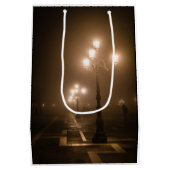 Foggy Piazza San Marco, Venetië Medium Cadeauzakje (Achterkant)