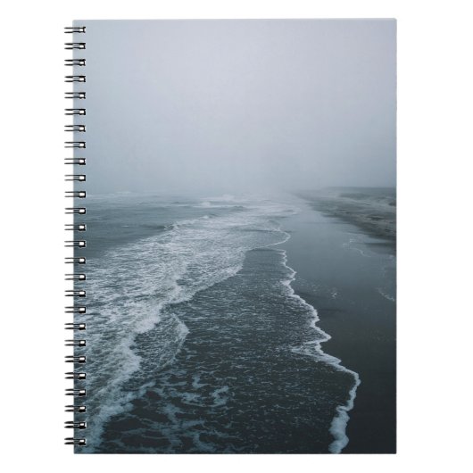 Foggy Shoreline Ocean Waves Notitieboek (Voorkant)