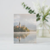 Foggy sunrise Lake Bled vertical briefkaart (Staand voorkant)