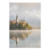 Foggy sunrise Lake Bled verticale afdruk (Voorkant)