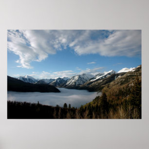 Foggy-vallei in het Colorado-gebergte Poster