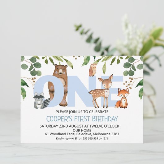 Foliage Woodland Animals 1st Birthday Invitation Kaart (Staand voorkant)