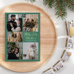 FOLIE Groen Holly Jolly Christmas Five Foto Folie Feestdagenkaart<br><div class="desc">Deze FOLIE Green Holly Jolly Christmas Five Photo Folie Holiday Kaart ontwerp heeft eenvoudige, lichte en vrolijke achtergronden van groen en rood met strakke witte randen en klassieke typografie, verfraaid met een grillige snoepriet-stijl script voor titels en kopteksten. Maak er een vrolijk en vrolijk kerstfeest van met dit leuke, feestelijke...</div>