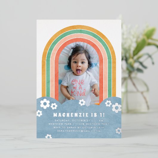 Folie Retro Rainbow Kind Birthday Uitnodiging (Staand Voorkant)