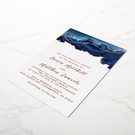 Folie van Navy Blue en Roos Gold Wedding Folie Uitnodiging (Gedraaid)
