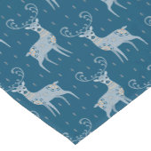 Folk Art Deer over Blue Holiday Korte Tafelloper (Hoek)
