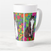 Folk Art Kleurrijke Katten en Bloemen | AI-art Latte Mok (Rechterhoek)