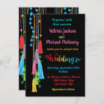 Folk Art Mexican Fiesta Wedding Invitation Kaart<br><div class="desc">Kleurrijke en  Mexicaanse FIesta tassels Wedding uitnodigingen. Kan de formulering wijzigen in elke Fiesta-gebeurtenis. Met handgetekende borduurpoompoms met kleurrijke tassels en kleine milagro's op een zwarte achtergrond. Met de hand getekende illustratie van McBooboe.</div>