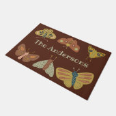 Folk Art Moths Butterflies over Brown gepersonalis Deurmat (Schuin)
