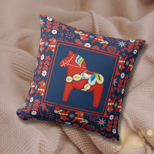 Folk Art Red Swedish Dala Horse and Pattern Kussen