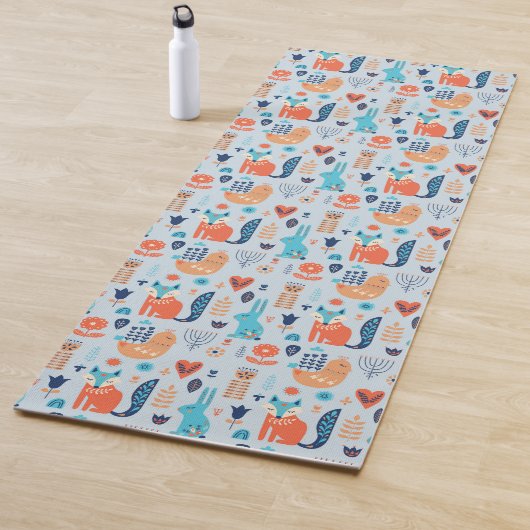 Folk Art Woodland Animal Pattern Yogamat (In situ)