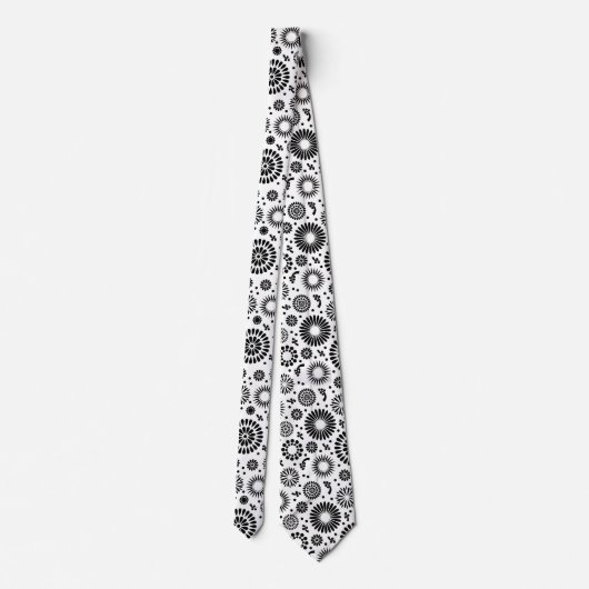 Folk Floral Black and White Flowers Boho Chic Stropdas (Achterkant)