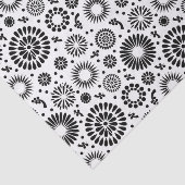 Folk Floral Black and White Flowers Boho Chic Tissuepapier (Detail)