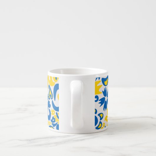 Folklore pattern with Oekrainian flag covu Espresso Kop (Achterkant)