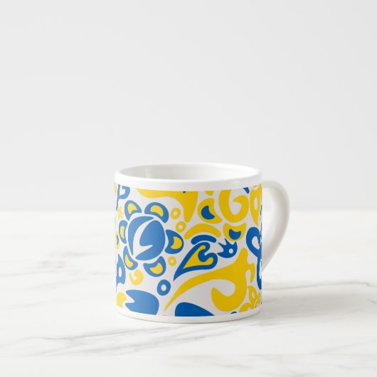 Folklore pattern with Oekrainian flag covu Espresso Kop (Voorkant rechts)