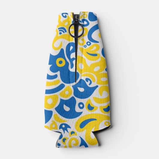 Folklore pattern with Oekrainian flag covu Flesjeskoeler (Achterkant)