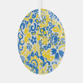 Folklore pattern with Oekrainian flag covu Glas Ornament (Voorkant links)