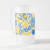 Folklore pattern with Oekrainian flag covu Matglas Bierpul (Voorkant links)