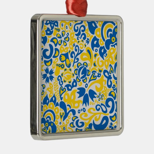 Folklore pattern with Oekrainian flag covu Metalen Ornament (Rechts)