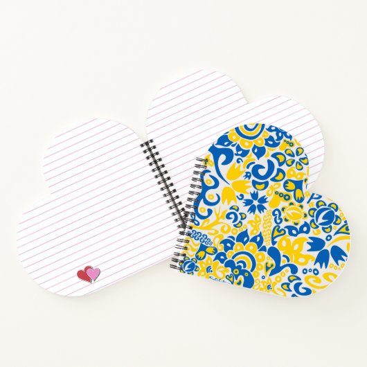 Folklore pattern with Oekrainian flag covu Notitieboek (Binnen)