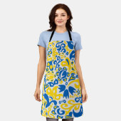 Folklore pattern with Oekrainian flag covu Schort (Gedragen)