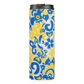 Folklore pattern with Oekrainian flag covu Thermosbeker (Achterkant)