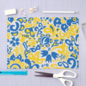 Folklore pattern with Oekrainian flag covu Tissuepapier (Craft)