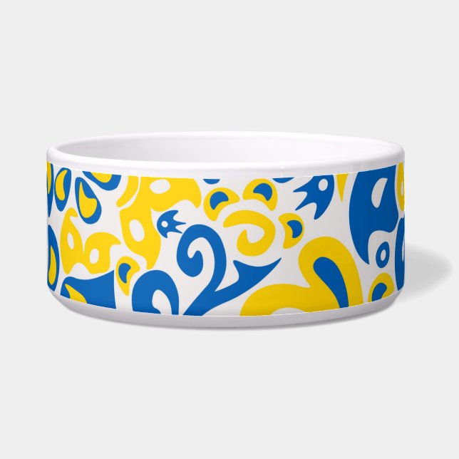 Folklore pattern with Oekrainian flag covu Voerbakje (Voorkant)