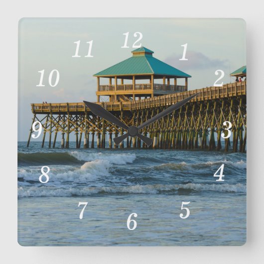 Folly Pier Morning Wall klok (Voorkant)