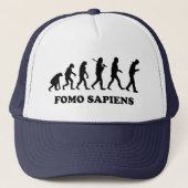 Fomo Sapiens Trucker Pet (Voorkant)