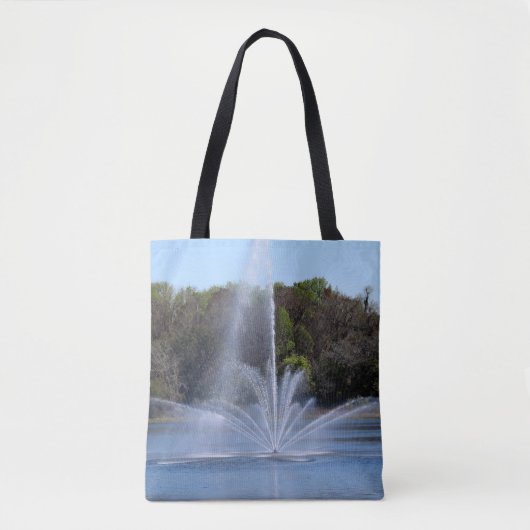 Fontein aan een meer tote bag (Voorkant)